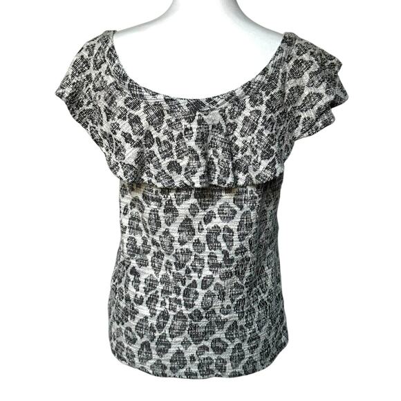 ANTHROPOLOGIE DOLAN Womens XS White Black Texture Sleeveless Savannah Ruffle Top - Picture 2 of 8